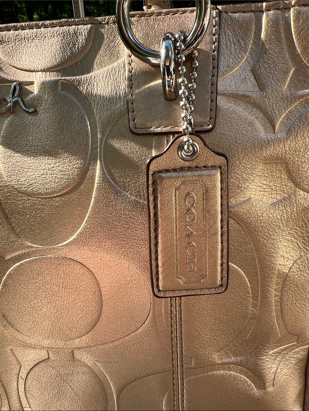 Coach Vintage Y2K East West Shoulder
Bag Metallic Rose Gold Signature Tote - Picture 7 of 17